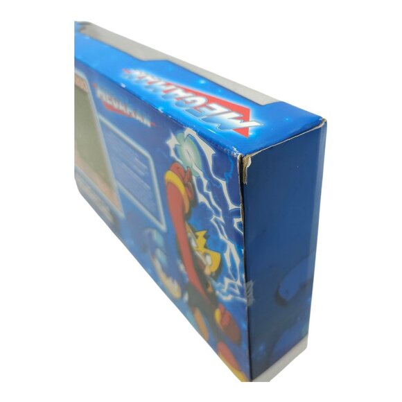 Jakks Pacific Mega Man VS Elec Man Electronic Boss Battle Sounds Music 8 Bit NEW - Picture 10 of 16